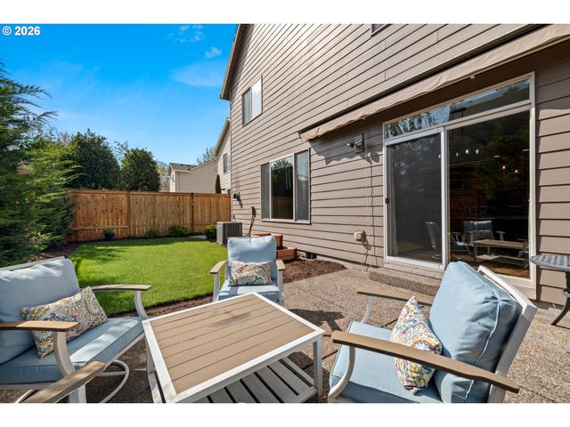 6244 Se JESS Ct, Hillsboro, OR 97123