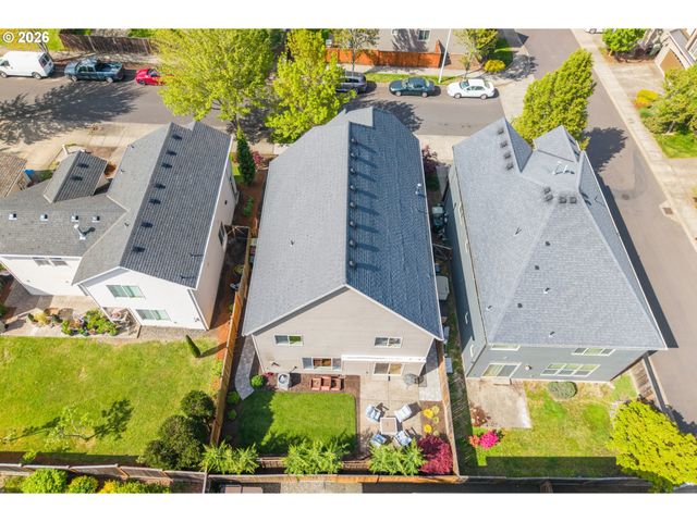 6244 Se JESS Ct, Hillsboro, OR 97123