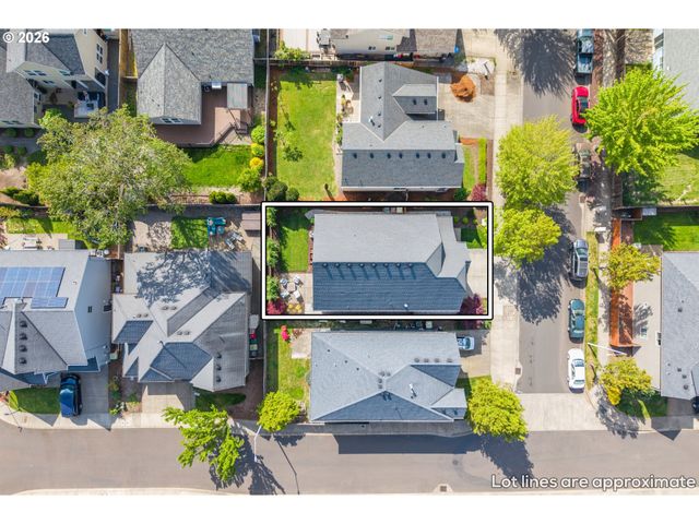 6244 Se JESS Ct, Hillsboro, OR 97123