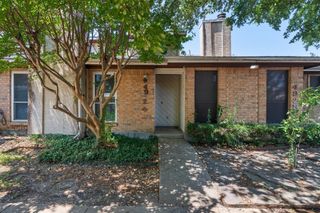 4924 Oak Bluff, Mesquite, TX 75150