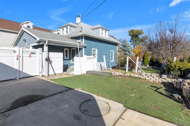 81 Fairground Avenue, Huntington Station, NY 11746