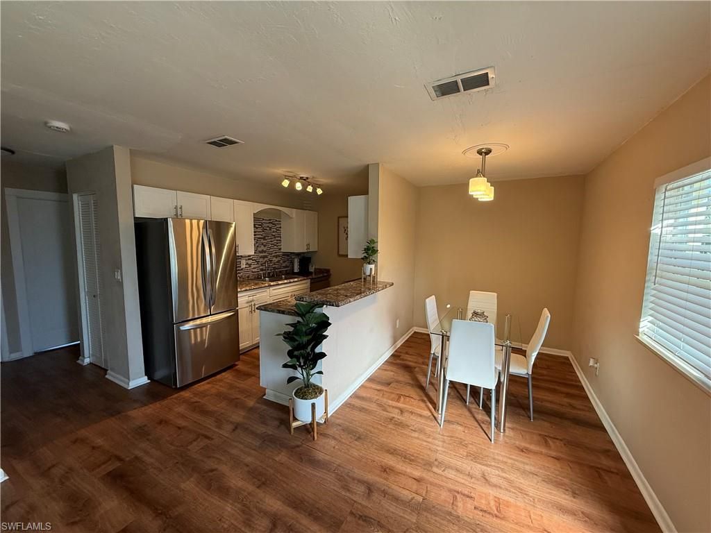 2855 Van Buren AVE, NAPLES, FL 34112 — photo 2