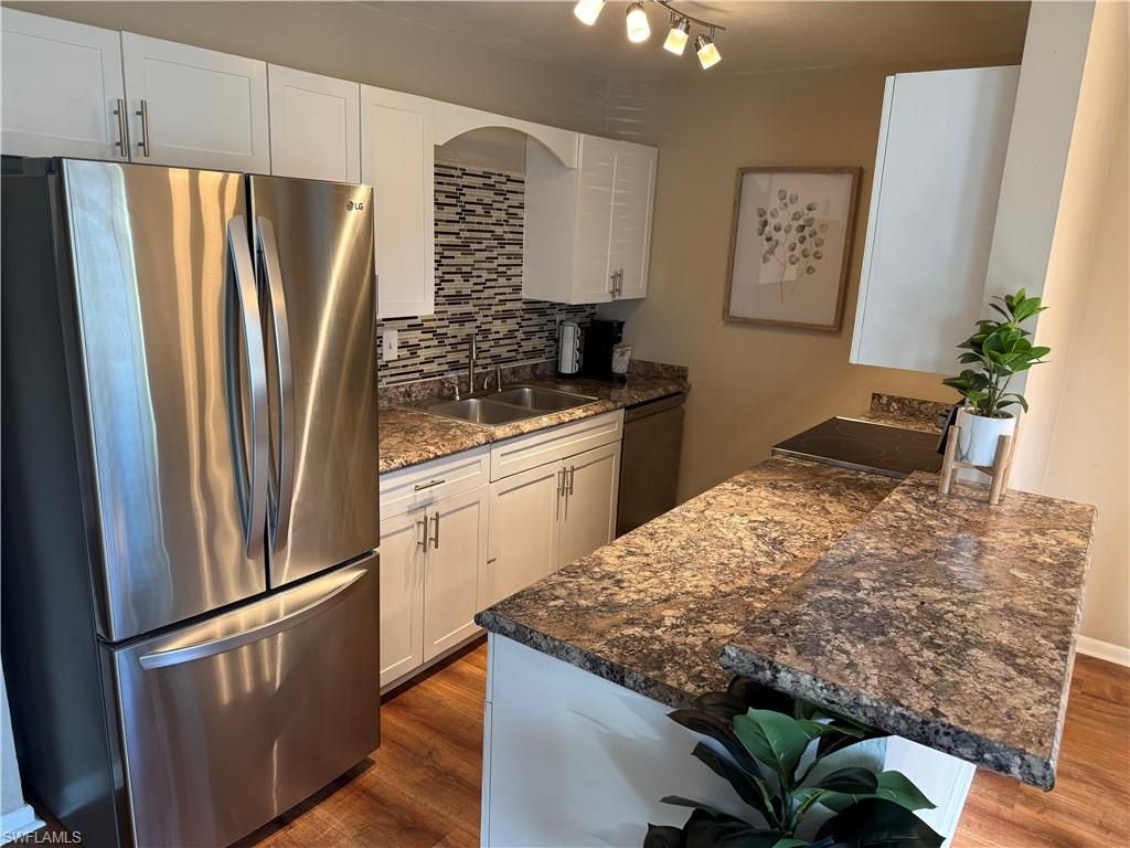 2855 Van Buren AVE, NAPLES, FL 34112 — photo 5