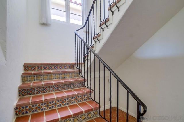 2854 ALBATROSS ST, San Diego, CA 92103