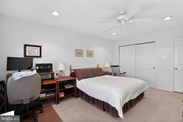 1704 SMEDLEY CT, Maple Glen, PA 19002