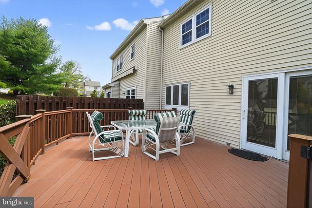 1704 SMEDLEY CT, Maple Glen, PA 19002