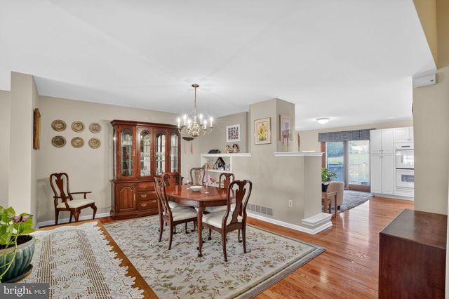 1704 SMEDLEY CT, Maple Glen, PA 19002