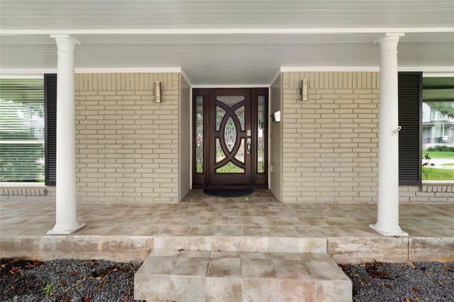 5027 Wigton Drive, Houston, TX 77096