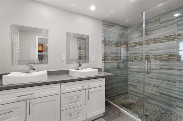 5027 Wigton Drive, Houston, TX 77096