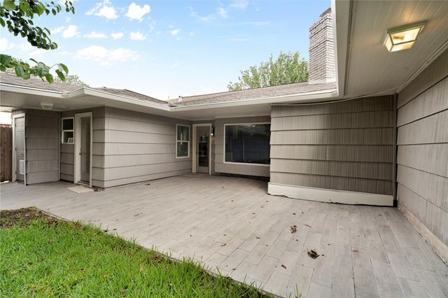 5027 Wigton Drive, Houston, TX 77096