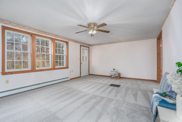 141 Raymond Road, Deerfield, NH 03037