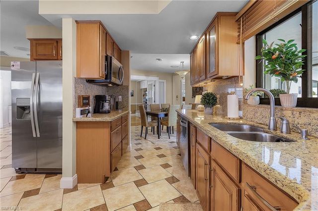 3614 SE 17th AVE, Cape Coral, FL 33904