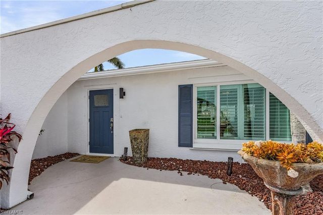 3614 SE 17th AVE, Cape Coral, FL 33904