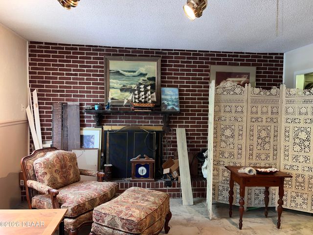 203 Grove Street, Ormond Beach, FL 32174