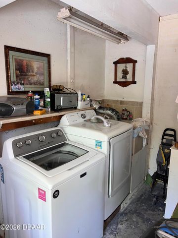 203 Grove Street, Ormond Beach, FL 32174