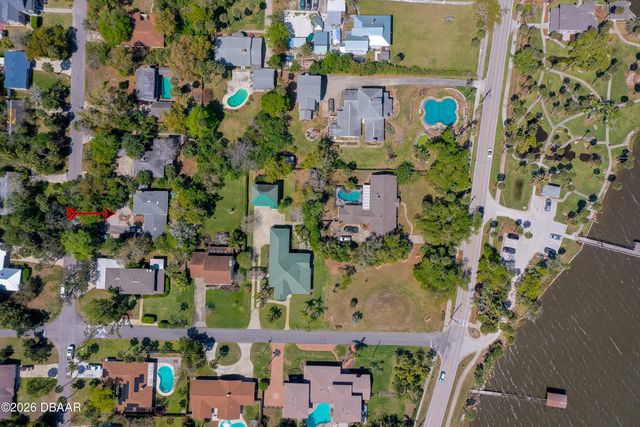 203 Grove Street, Ormond Beach, FL 32174