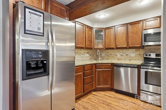 229 N Poplar Street 1, Charlotte, NC 28202