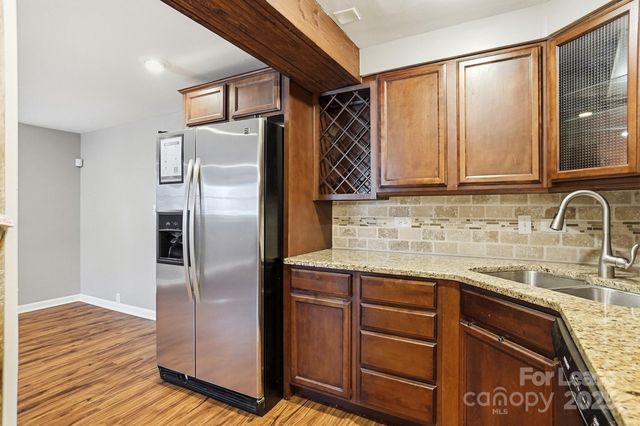 229 N Poplar Street 1, Charlotte, NC 28202