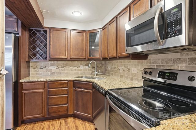 229 N Poplar Street 1, Charlotte, NC 28202