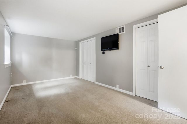 229 N Poplar Street 1, Charlotte, NC 28202