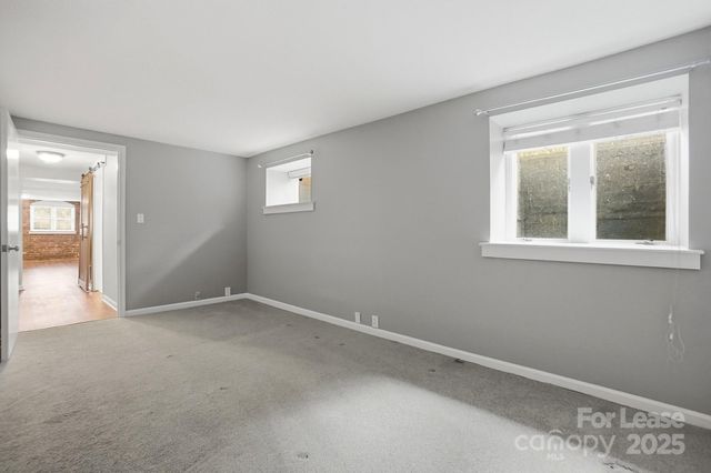 229 N Poplar Street 1, Charlotte, NC 28202