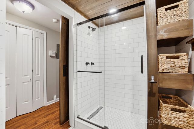 229 N Poplar Street 1, Charlotte, NC 28202