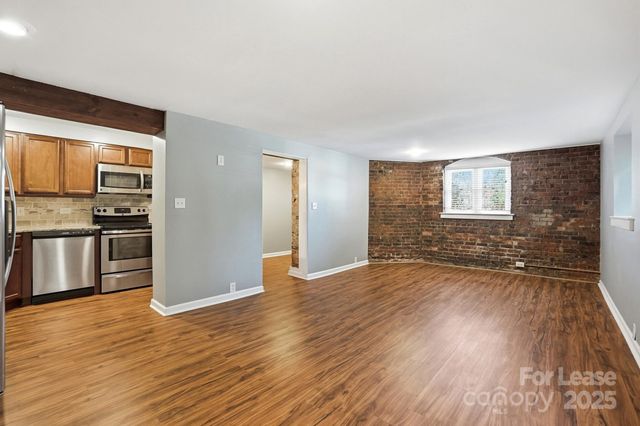 229 N Poplar Street 1, Charlotte, NC 28202