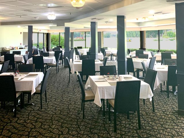 8921 S Hollybrook Boulevard 209, Pembroke Pines, FL 33025