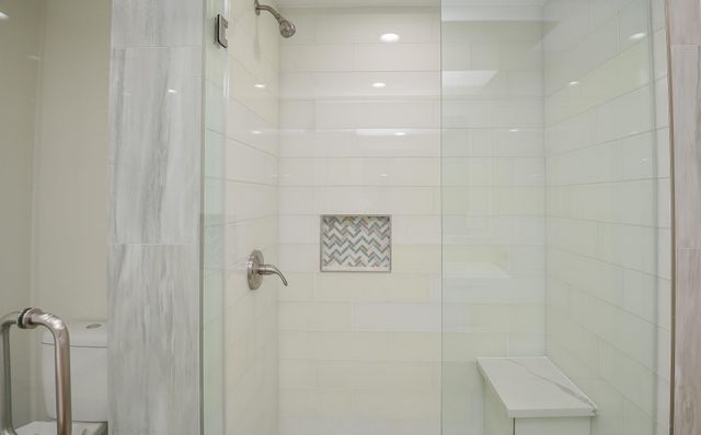 15 Greenway Plaza 19F, Houston, TX 77046