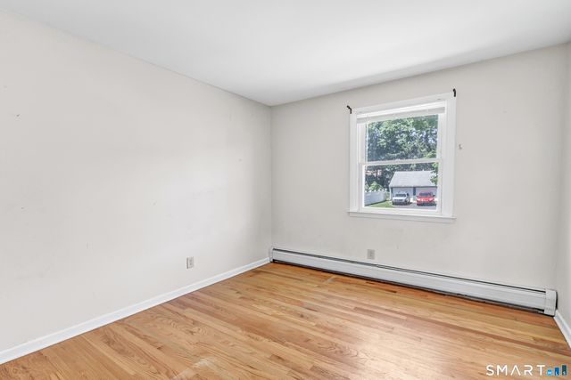 33 Fuller Street, Naugatuck, CT 06770