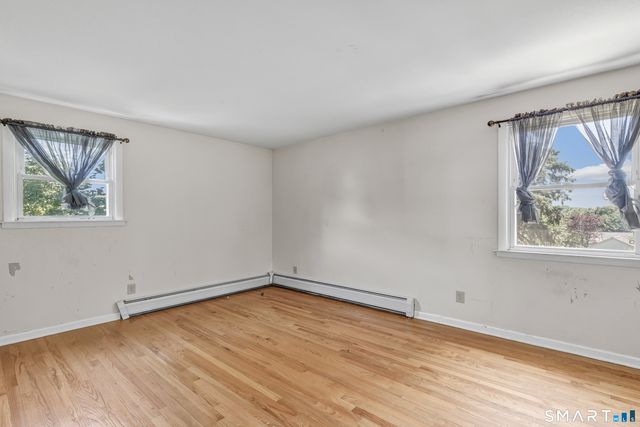 33 Fuller Street, Naugatuck, CT 06770