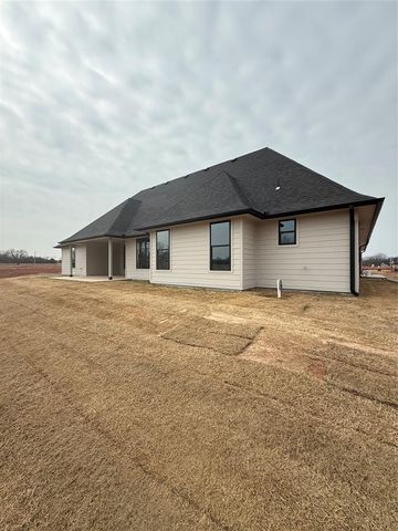 10747 Sebastian Street, Shawnee, OK 74804