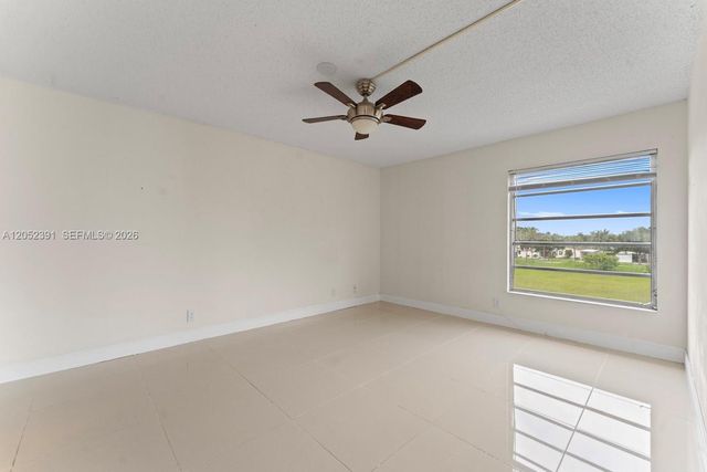 430 Commodore Drive 310, Plantation, FL 33325