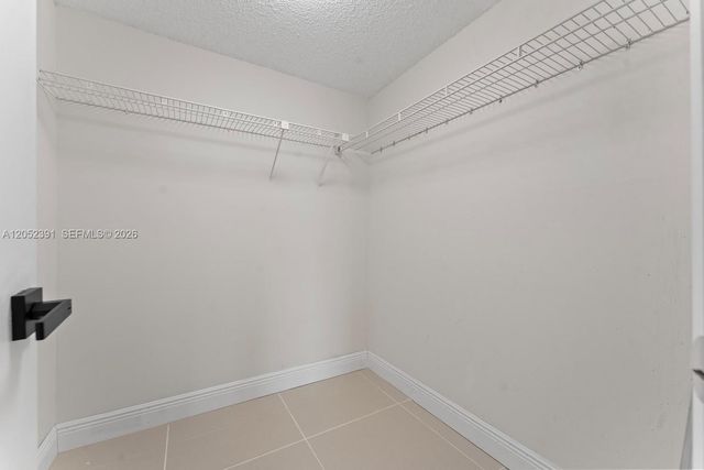 430 Commodore Drive 310, Plantation, FL 33325