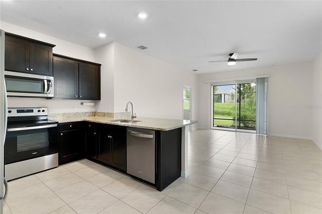 5420 SUNSHINE DRIVE, Wildwood, FL 34785