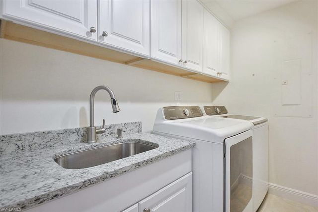 824 Hideaway Cir E Unit 324, Marco Island, FL 34145