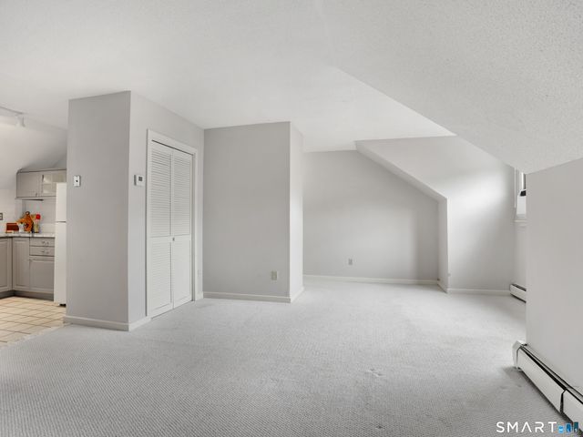 146 Everit Street E, New Haven, CT 06511