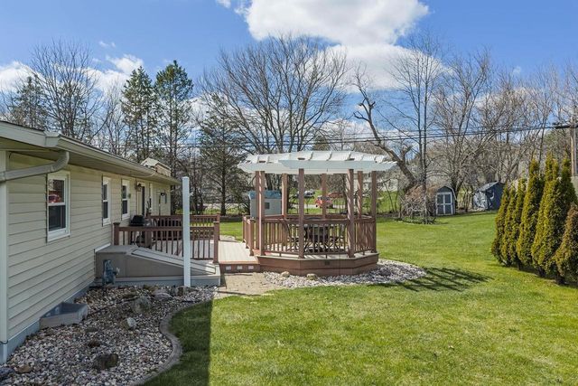 835 12th Street, Baraboo, WI 53913