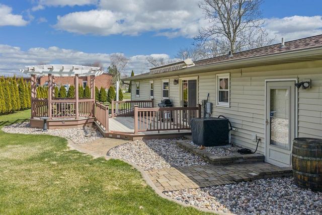 835 12th Street, Baraboo, WI 53913