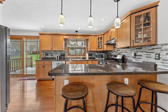 835 12th Street, Baraboo, WI 53913