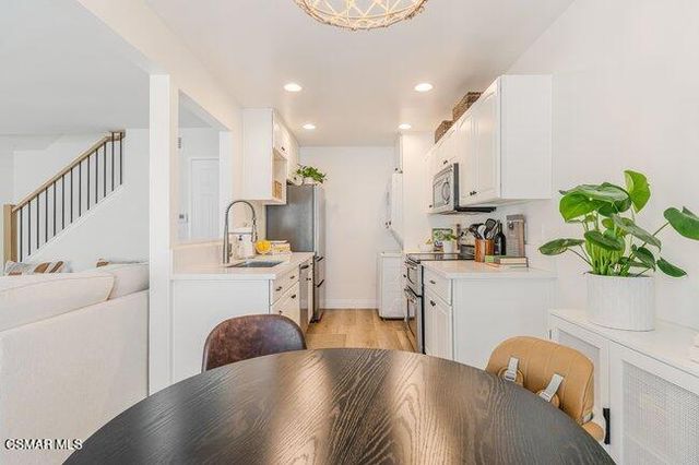 1196 Kirkford Way, Westlake Village, CA 91361