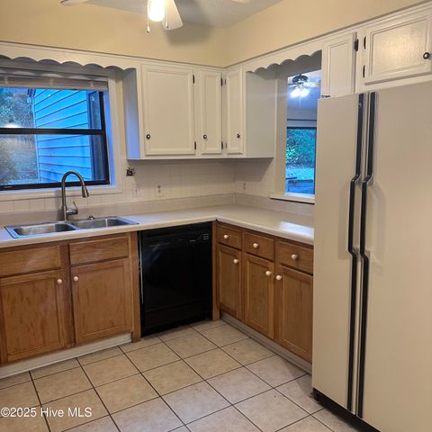 580 Burning Tree Road, Pinehurst, NC 28374