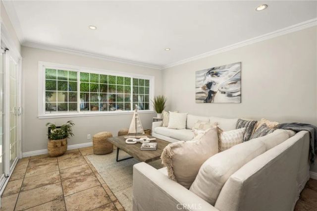 8981 Blackheath Circle, Westminster, CA 92683