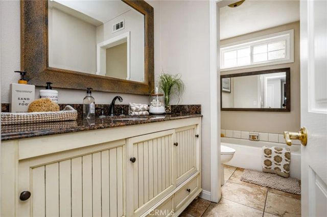 8981 Blackheath Circle, Westminster, CA 92683