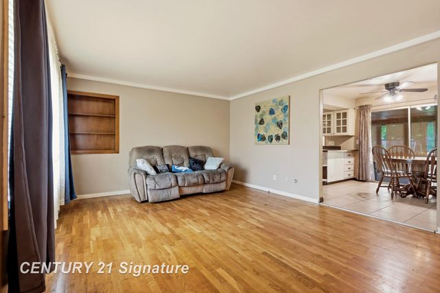 2684 Kuhlman Drive, Saginaw, MI 48603