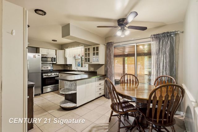 2684 Kuhlman Drive, Saginaw, MI 48603