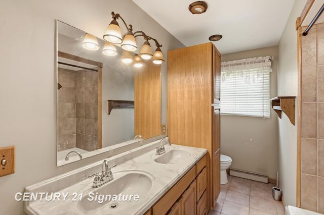 2684 Kuhlman Drive, Saginaw, MI 48603