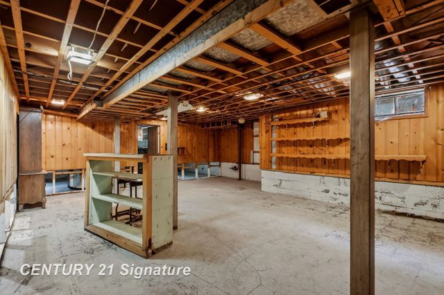 2684 Kuhlman Drive, Saginaw, MI 48603
