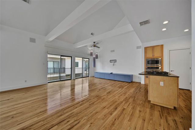 4205 Eigel Street, Houston, TX 77007