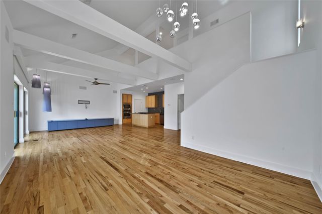 4205 Eigel Street, Houston, TX 77007